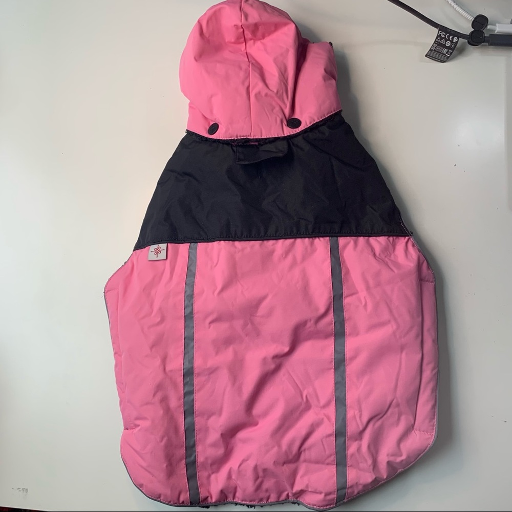 GOOD2GO Warm & Waggin’ PETS all weather parka